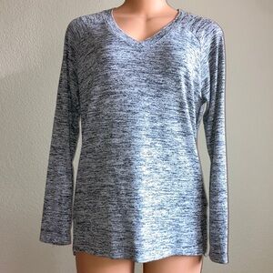 Banana Republic Women's Heathered Gray‎ Long Sleeve V-Neck Tee